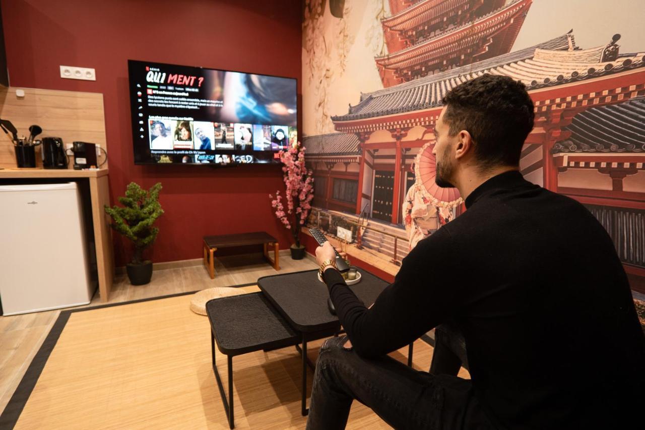 Capsule Japon - Jacuzzi - Netflix & Ecran Cinema - Xbox Apartment Trith-Saint-Leger Exterior photo